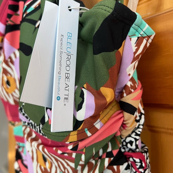 NWT-Bleu Rod Beatty-Swimsuit-Size 12 - Picture 6 of 12